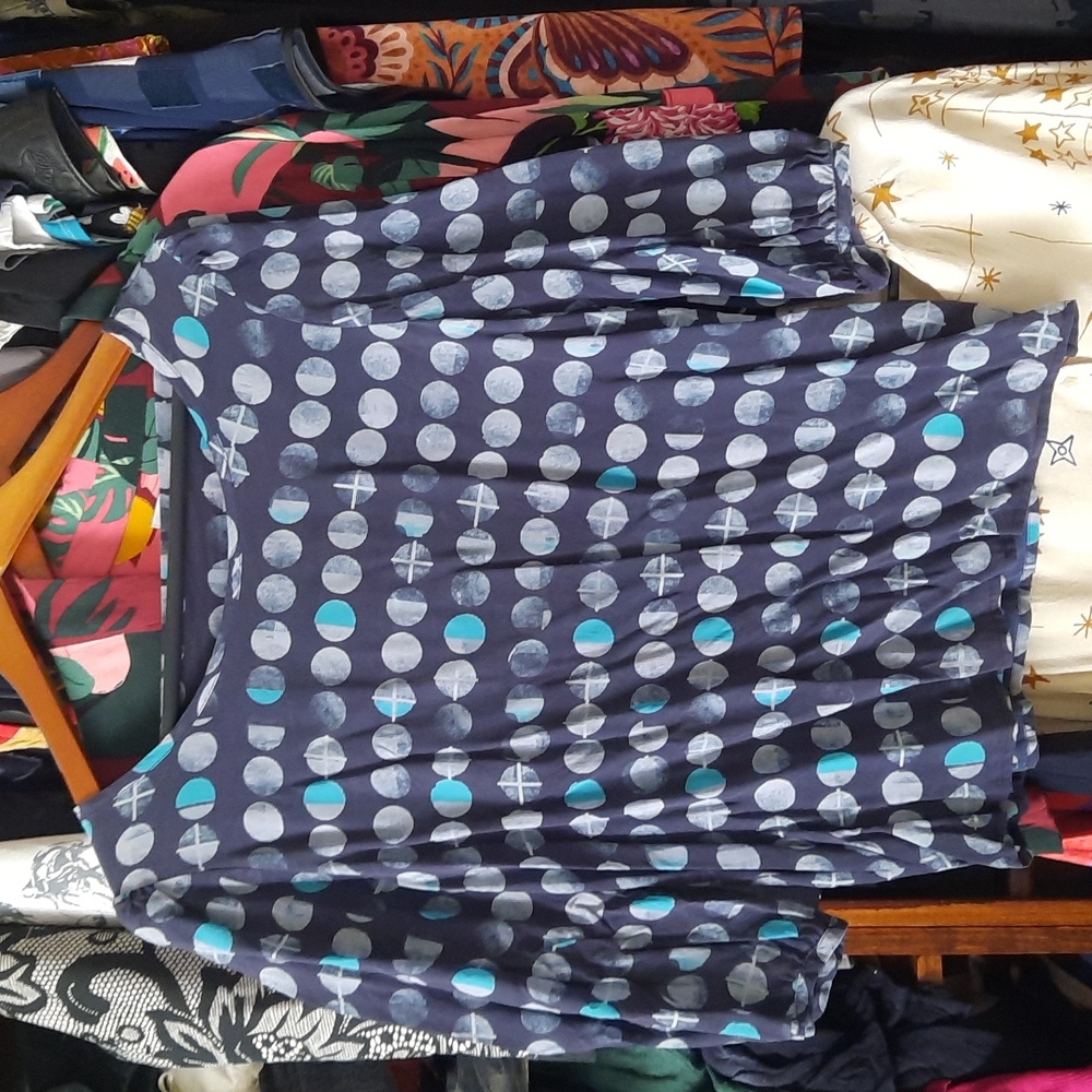 Moon phase top